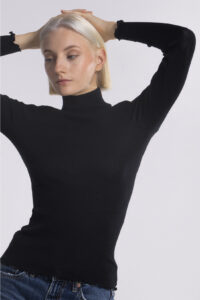 intimo-ortopedia-abbiati-Dolcevita-in-lane-e-seta-nero-Oscalito-3429-1